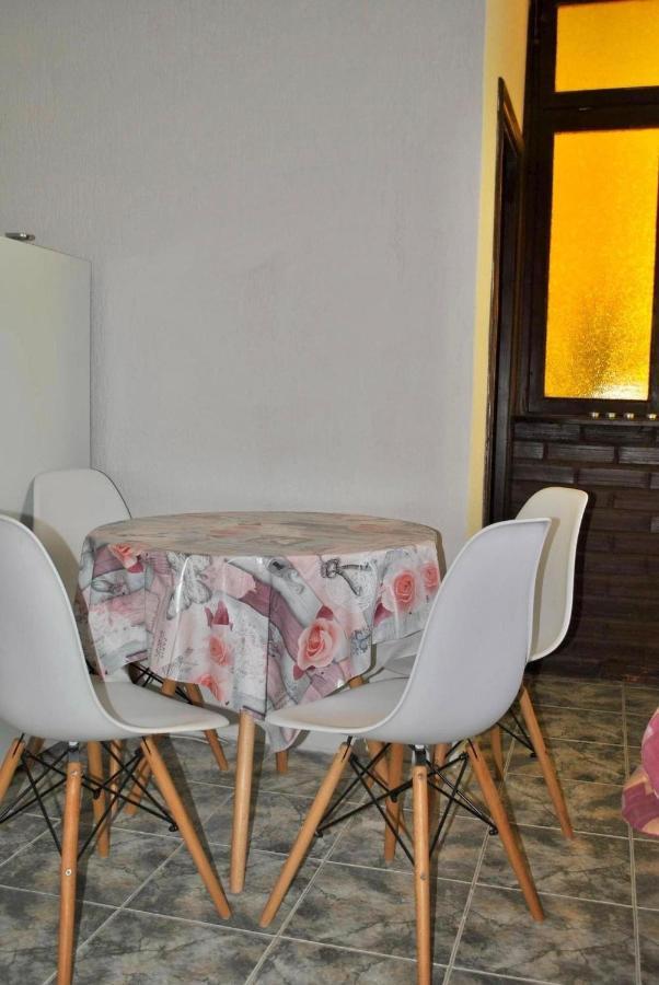 Apartmani Gradac Gradac  Exterior foto