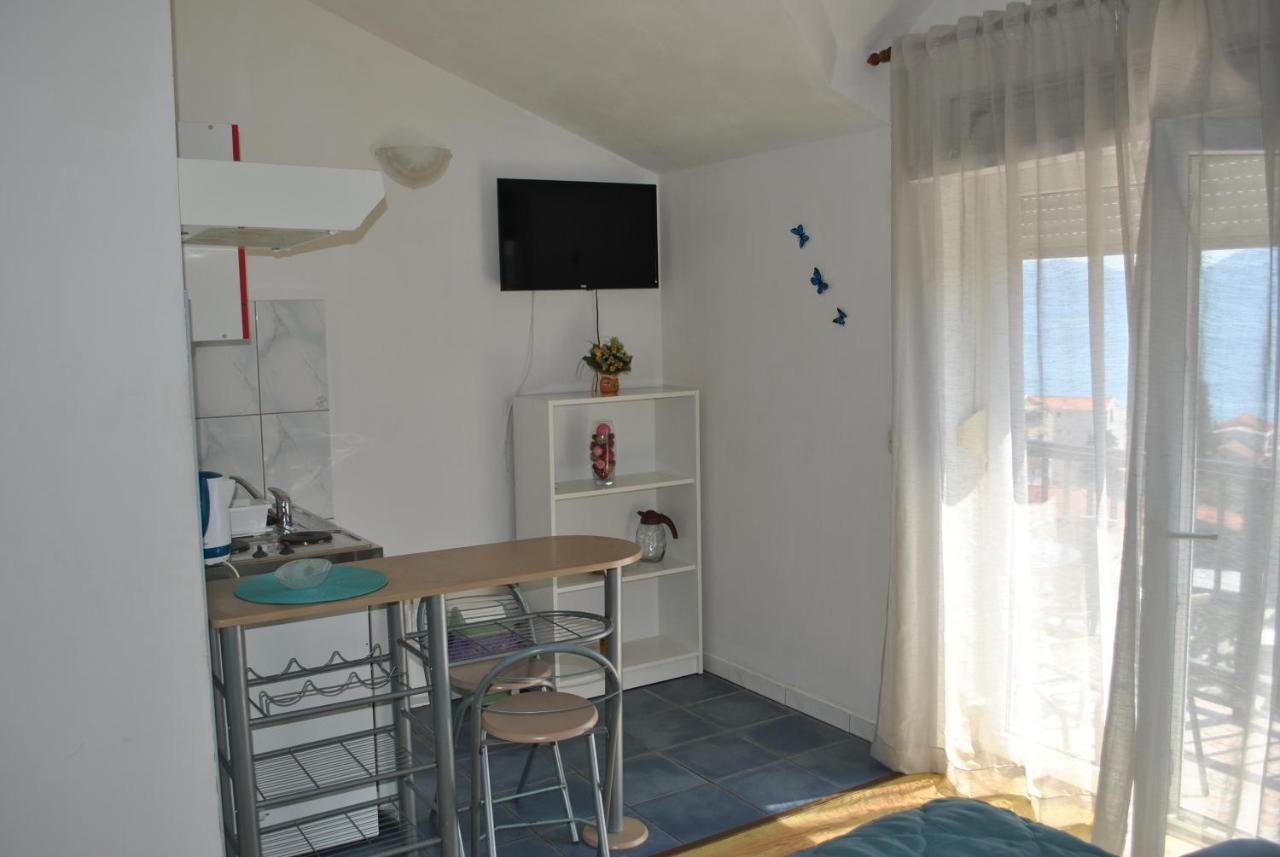 Apartmani Gradac Gradac  Exterior foto
